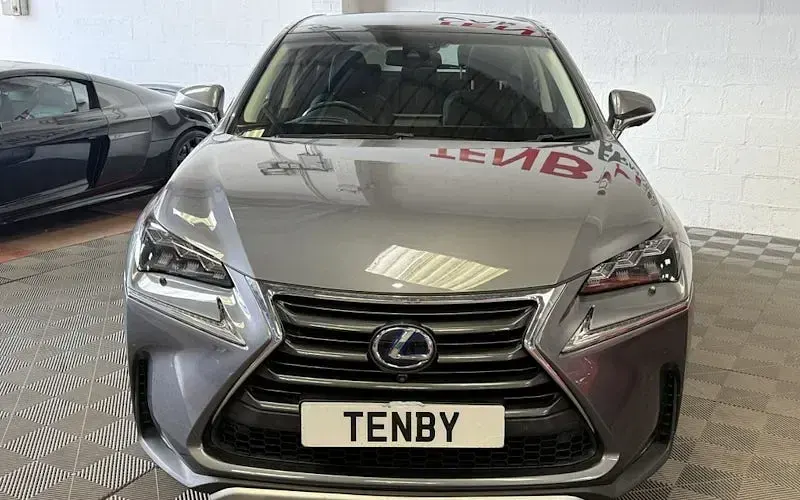 Used Lexus NX300h 197 HP (144 kW) 2017 SUV