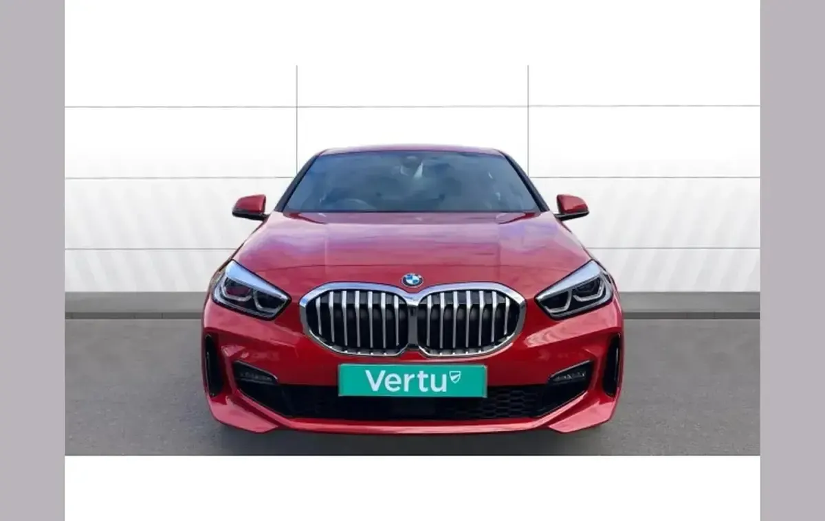 Used BMW 118 M Sport 136 HP (100 kW) 2021 Red Hatchback