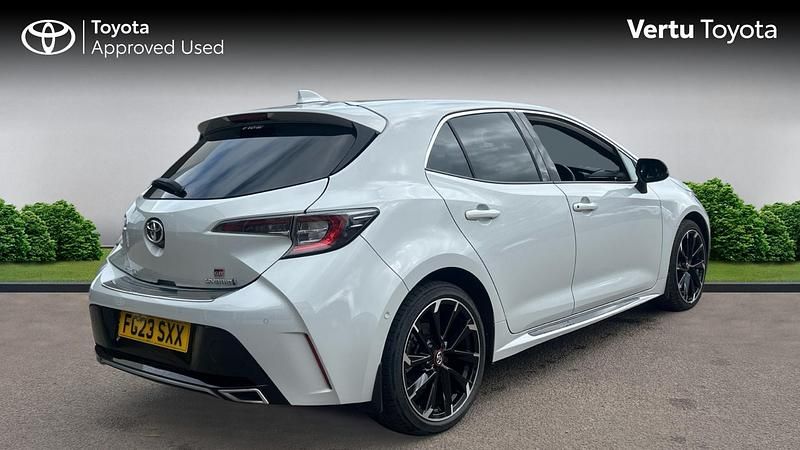 Gebraucht Toyota Corolla Sport 184 PS (135 kW) 2023 Grau Kleinwagen
