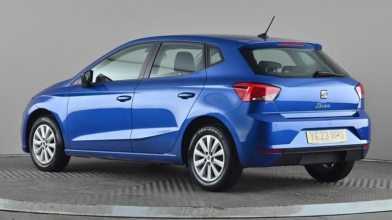 Used Seat Ibiza SE 95 HP (69 kW) 2023 Blue Hatchback