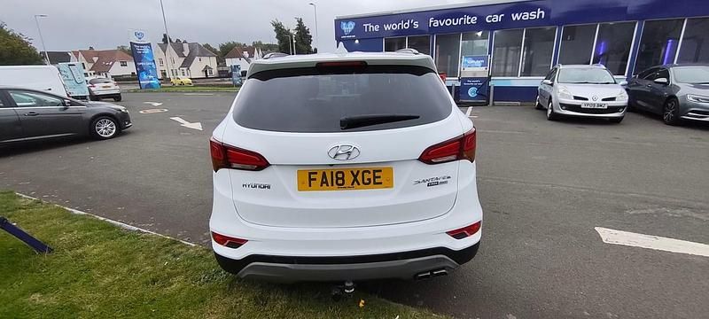 Used Hyundai Santa Fe Premium 197 HP (144 kW) 2018 White SUV