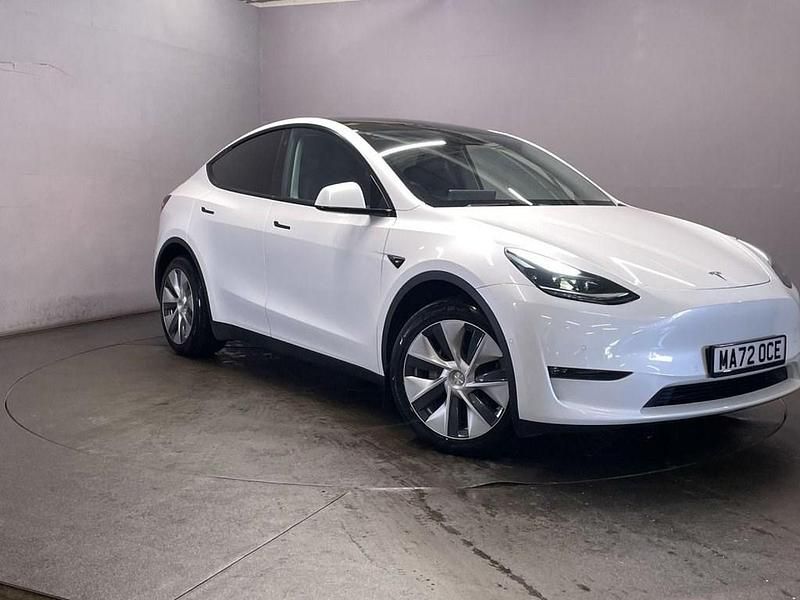 White Used 2022 Tesla Model Y Long Range AWD SUV | £22,999 (Fair price) - Image 1/4