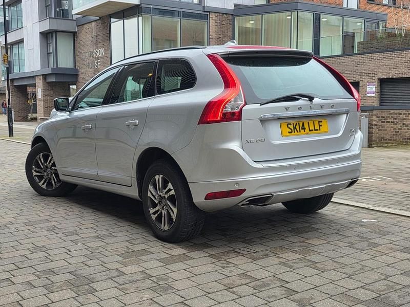 Used Volvo XC60 SE 181 HP (133 kW) 2014 Silver SUV
