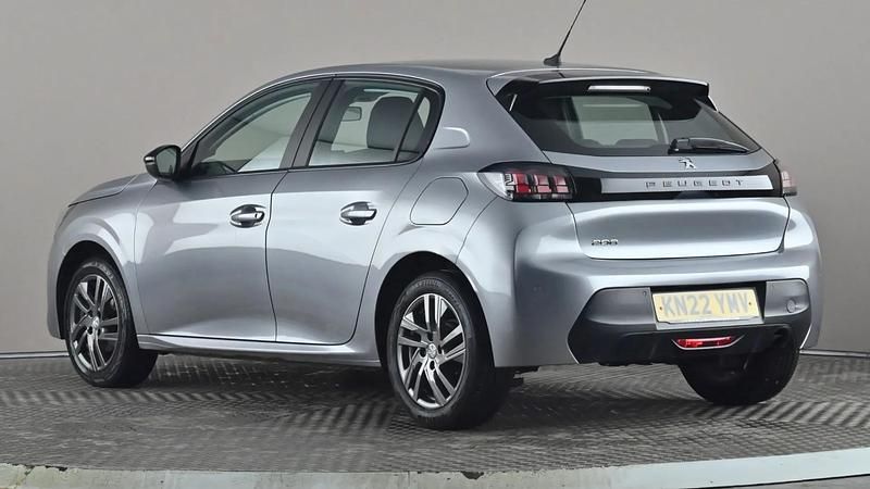 Used Peugeot 208 Active Premium 75 HP (55 kW) 2022 Grey Hatchback