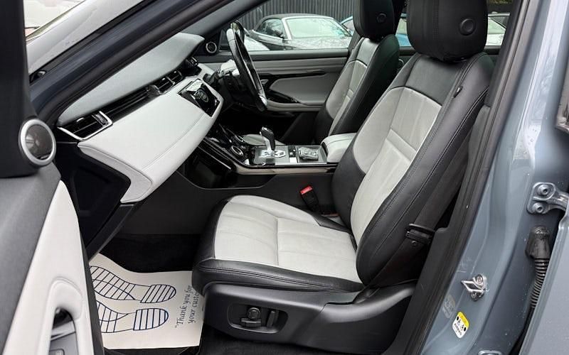 Used Land Rover Range Rover evoque First Edition 182 HP (133 kW) 2019 Grey SUV