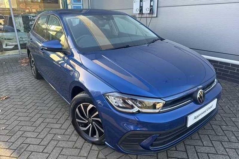 Used VW Polo Life 95 HP (69 kW) 2022 Blue Hatchback
