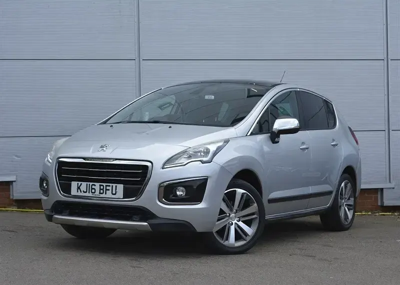 Używany Peugeot 3008 Allure 120 KM (88 kW) 2016 Srebrny SUV