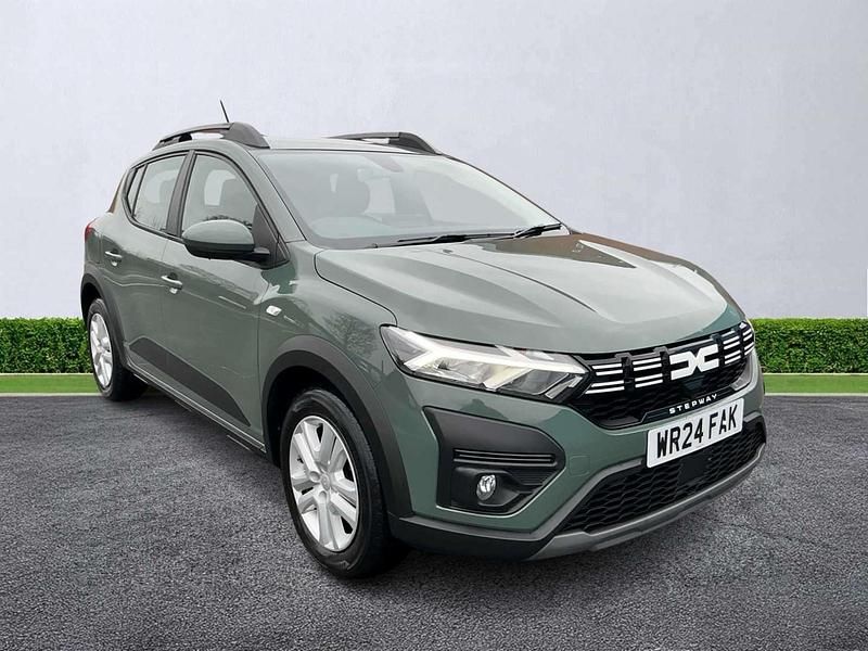 Green Used 2024 Dacia Sandero Expression Hatchback | £13,090 (Fair price) - Image 1/3