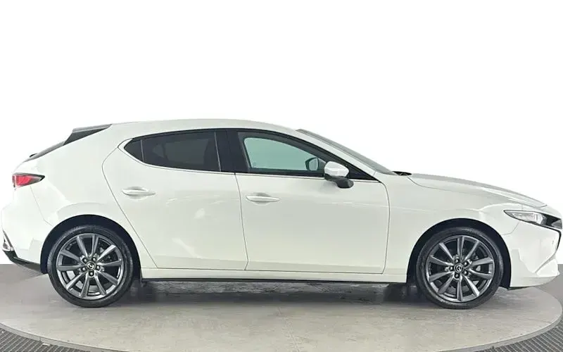 Used Mazda 3 Exclusive-Line 186 HP (136 kW) 2025 White Hatchback