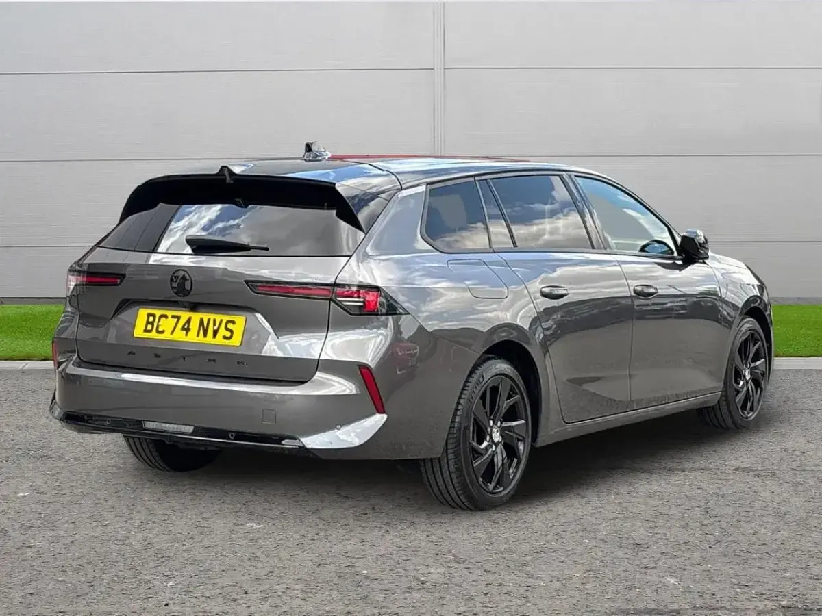 Used Vauxhall Astra S 128 HP (94 kW) 2025 Grey Estate