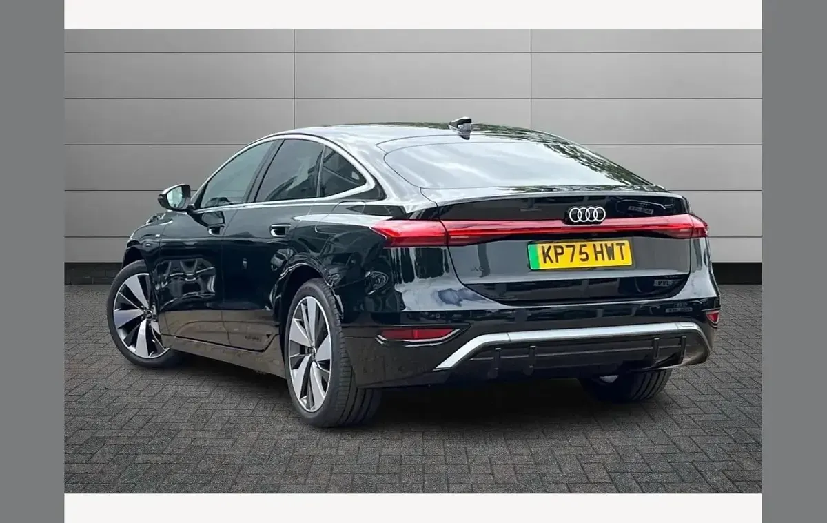 New Audi A6 e-tron S-Line 269 kW (367 HP) 2025 Black Hatchback