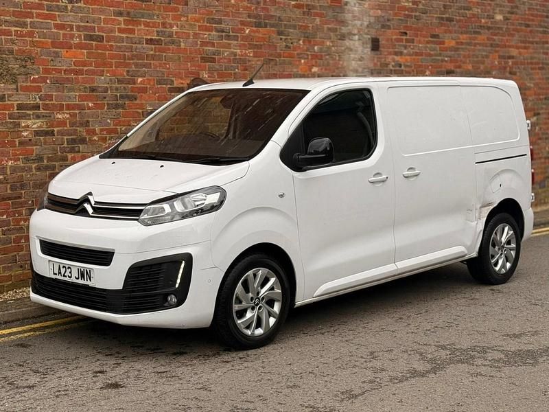Used Citroën Dispatch 2023 White MPV