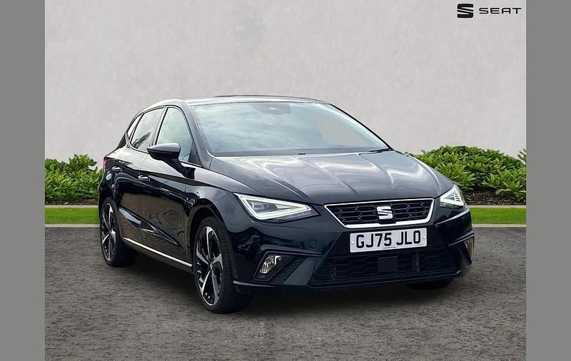 Used Seat Ibiza FR Sport 113 HP (83 kW) 2025 Black Hatchback