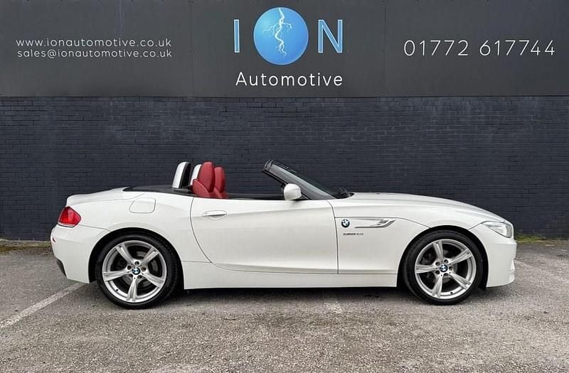 Used BMW Z4 M Sport 2013 White Cabriolet