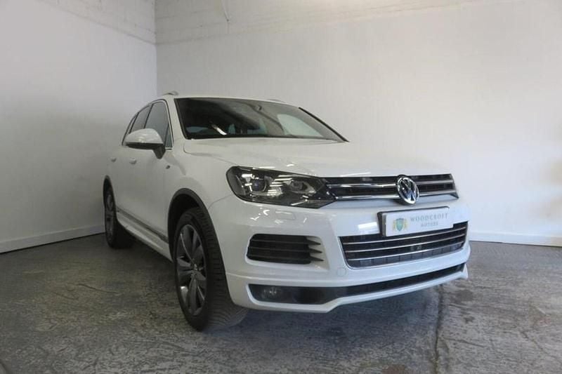 White Used 2013 VW Touareg R-line SUV | £11,995 (A bit pricey) - Image 1/1
