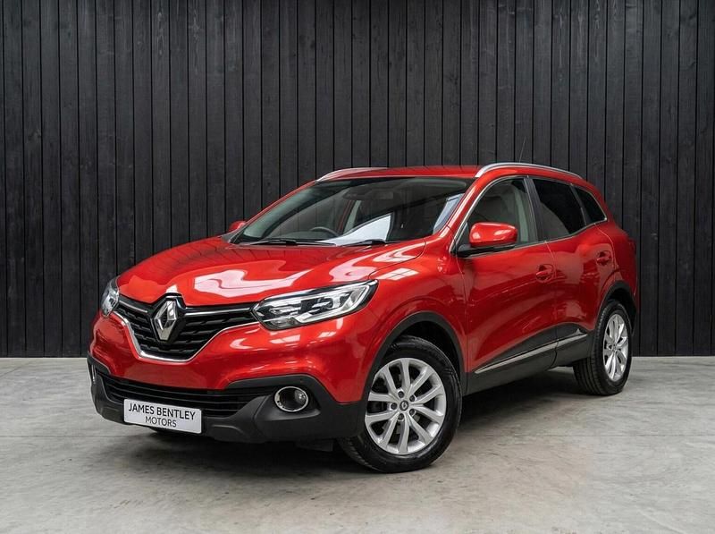 Used Renault Kadjar Dynamique 110 HP (80 kW) 2016 Red SUV