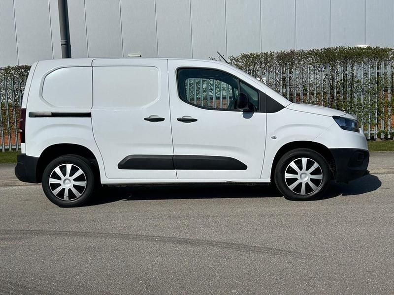 Used Toyota Proace Active 2021 White MPV