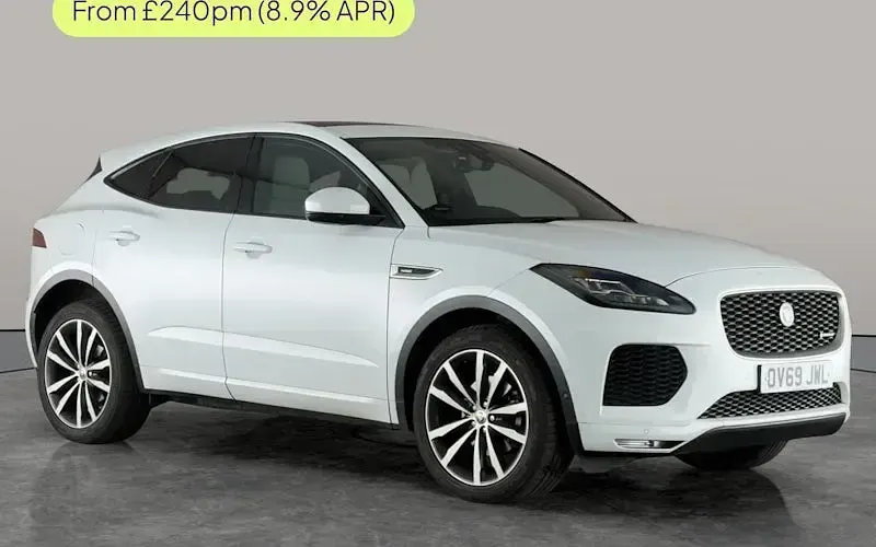 Usado Jaguar E-Pace R-Dynamic 180 HP (132 kW) 2019 SUV