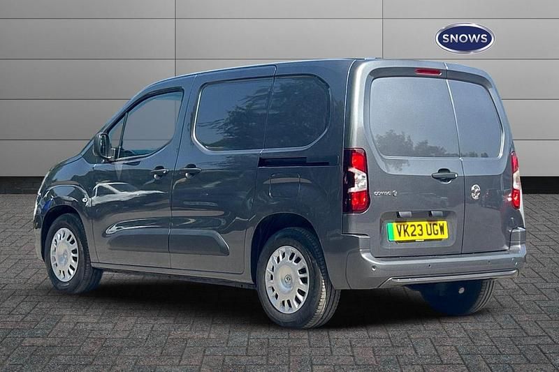 Grey Used 2023 Vauxhall Combo Sportive MPV | £12,295 (Fair price) - Image 1/4