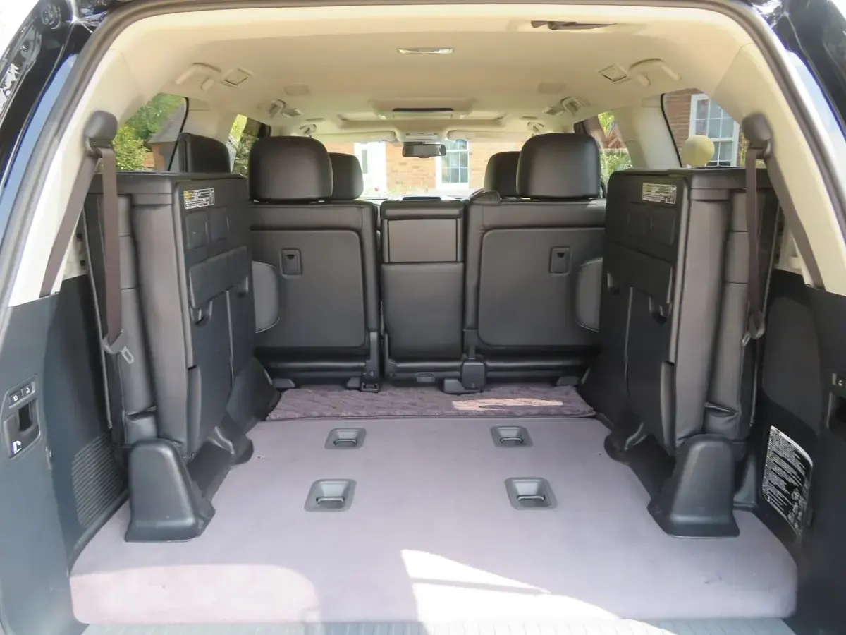 Used Toyota Land Cruiser 318 HP (233 kW) 2013 Black