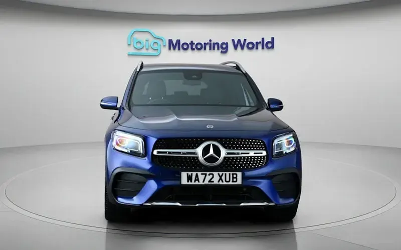 Used Mercedes GLB200 AMG line 163 HP (119 kW) 2022 Blue SUV