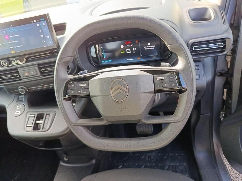 Used Citroën e-Berlingo 98 kW (134 HP) 2024 Grey MPV