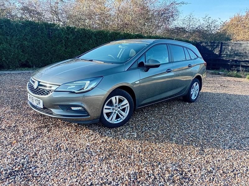 Grey Used 2024 Vauxhall Astra Design Edition Estate | £9,295 - Image 1/4
