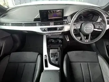 Used Audi A4 S-Line 204 HP (150 kW) 2024 White Estate