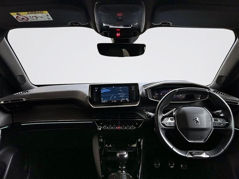 Second-hand Peugeot 2008 GT 130 CP (95 kW) 2022 Gri SUV