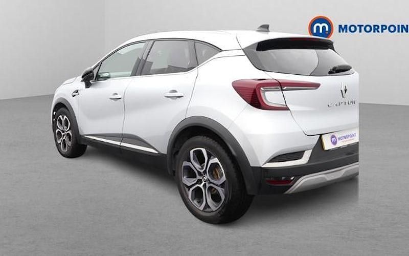 Used Renault Captur Techno 91 HP (66 kW) 2024 Grey SUV