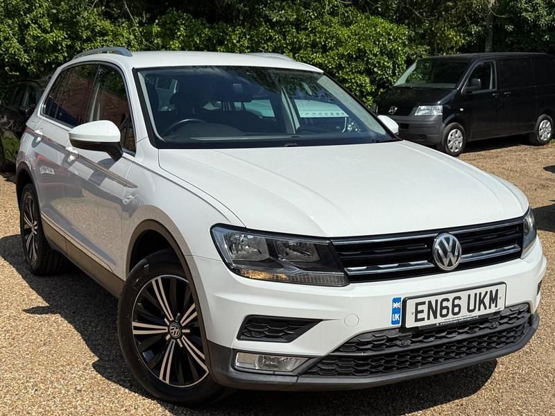 White Used 2016 VW Tiguan SE SUV | £12,490 (Fair price) - Image 1/4