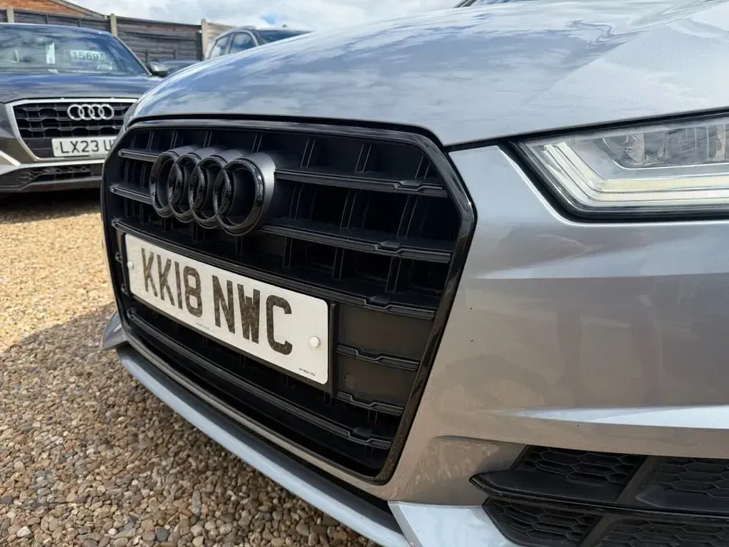 Used Audi A6 Black Edition 190 HP (139 kW) 2018 Grey Estate