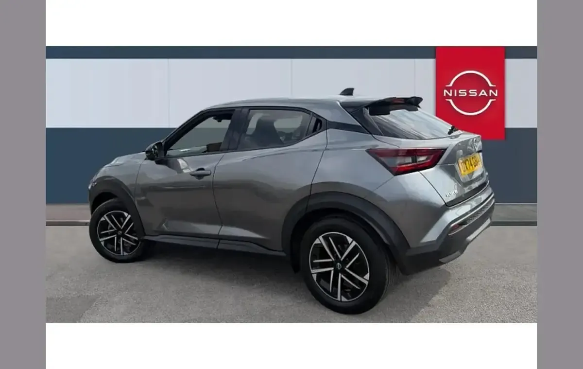 Used Nissan Juke N-Connecta 143 HP (105 kW) 2025 Grey SUV