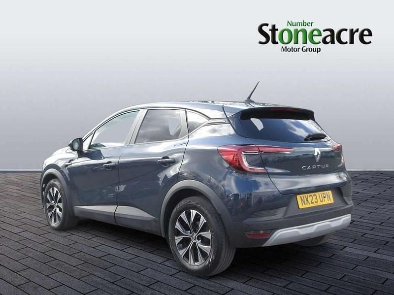 Usado Renault Captur Evolution 143 HP (105 kW) 2023 Azul SUV