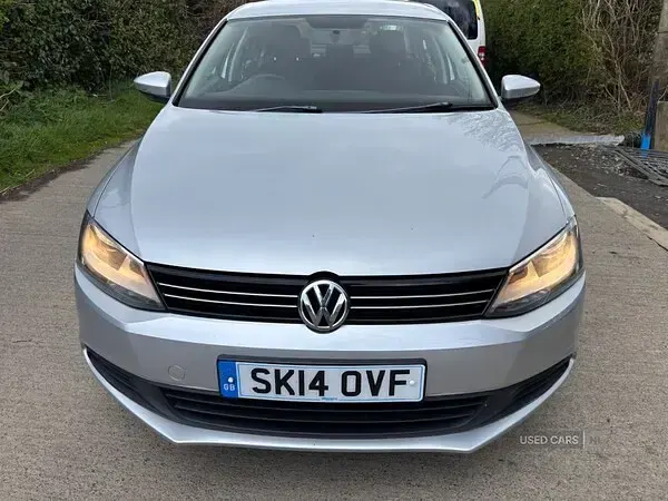 Used VW Jetta SE 105 HP (77 kW) 2014 Silver Sedan