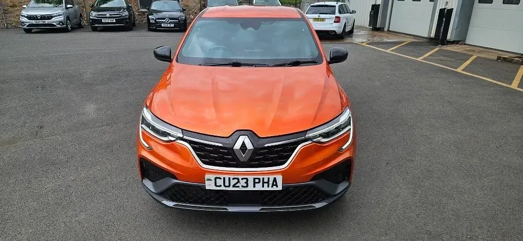 Used Renault Arkana R.S. 2023 Orange SUV