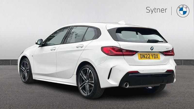 Used BMW 118 M Sport 134 HP (98 kW) 2022 White Hatchback