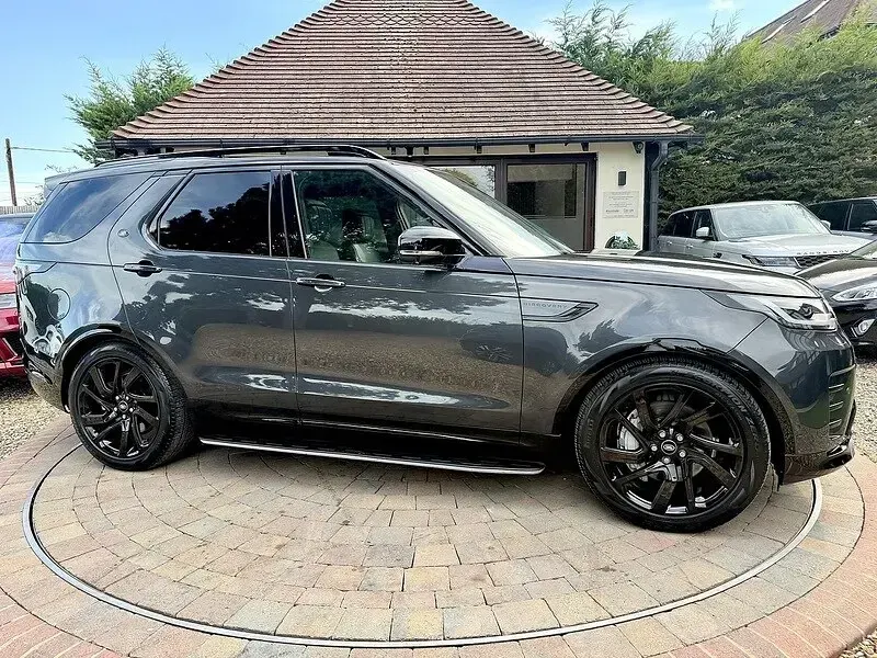 Used Land Rover Discovery HSE Dynamic 2022 Grey SUV