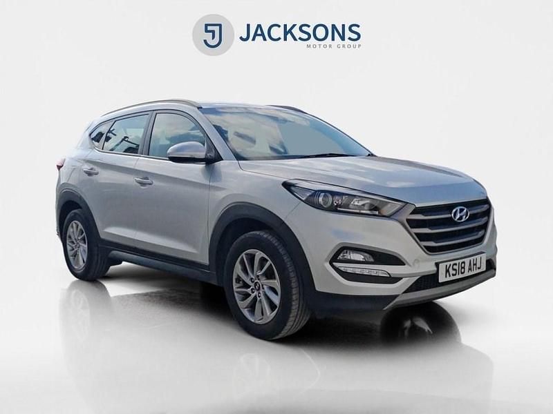Used Hyundai Tucson SE 132 HP (97 kW) 2018 Silver SUV