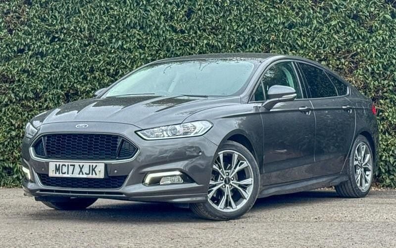 Used Ford Mondeo ST-Line 180 HP (132 kW) 2017 Grey Hatchback