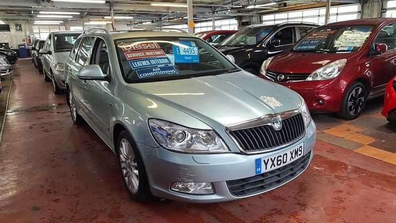Used Skoda Octavia 2010 Green Estate