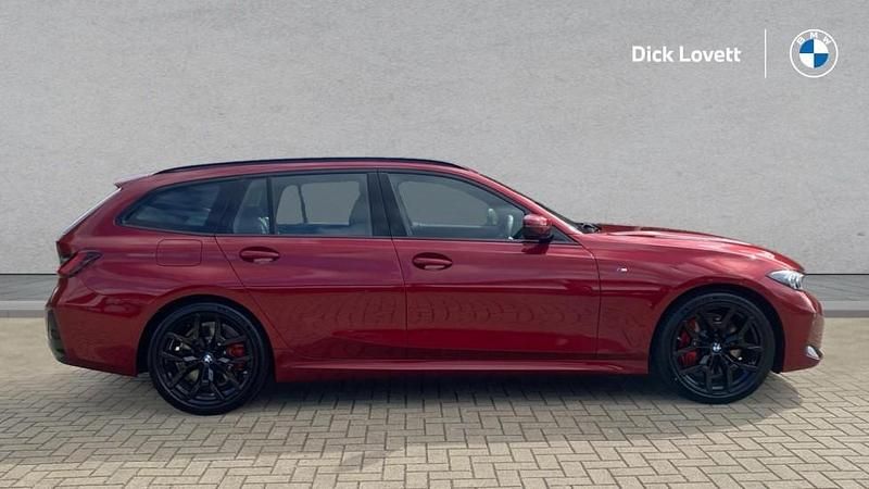 Used BMW 320 M Sport 181 HP (133 kW) 2025 Red Estate