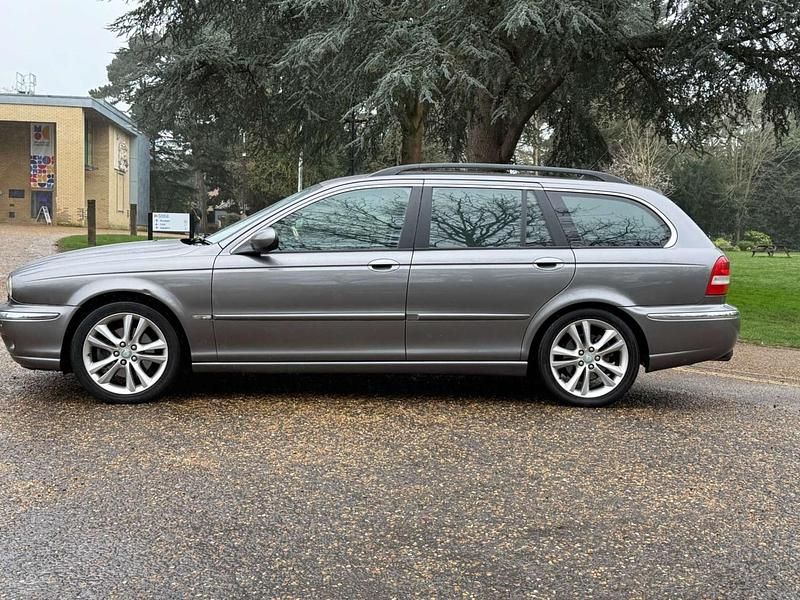 Używany Jaguar X-type SE 231 KM (169 kW) 2006 Szary Kombi