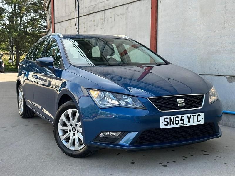Blue Used 2015 Seat Leon Sport Estate | £7,995 (Fair price) - Image 1/2