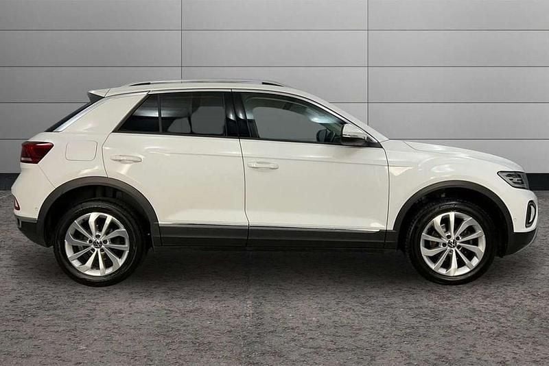 Used VW T-Roc Style 150 HP (110 kW) 2023 White SUV