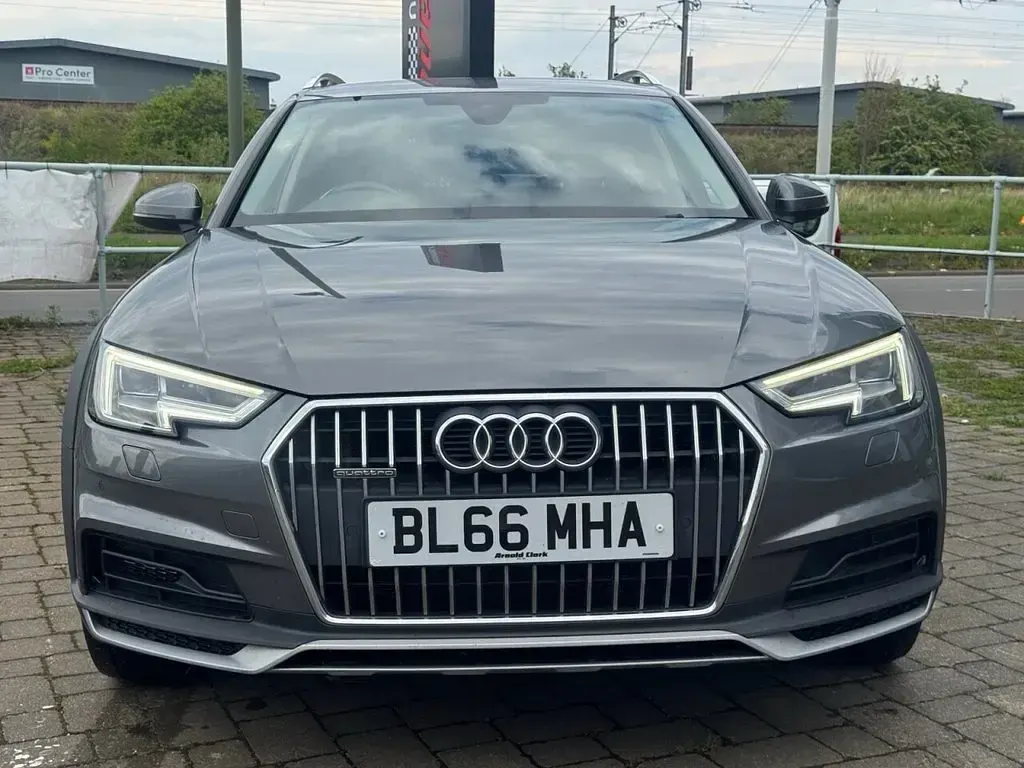Used Audi A4 Allroad Sport 190 HP (139 kW) 2016 Grey Estate