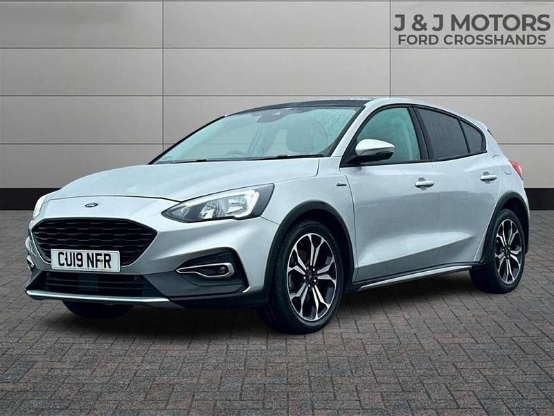Used Ford Focus Active X 125 HP (91 kW) 2019 Silver Hatchback