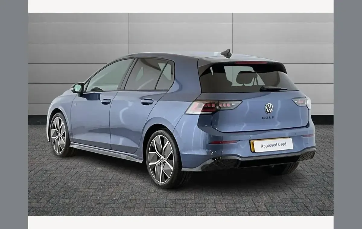 New VW Golf VIII Black Edition 147 HP (108 kW) 2026 Blue Hatchback