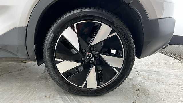 Used Volvo EC40 Plus 295 kW (402 HP) 2024 SUV