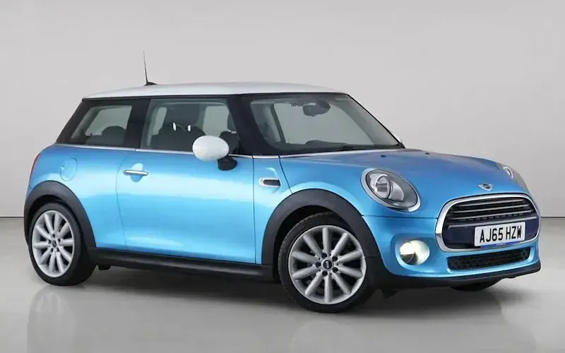 Used Mini Cooper Hatch 136 HP (100 kW) 2015 Hatchback